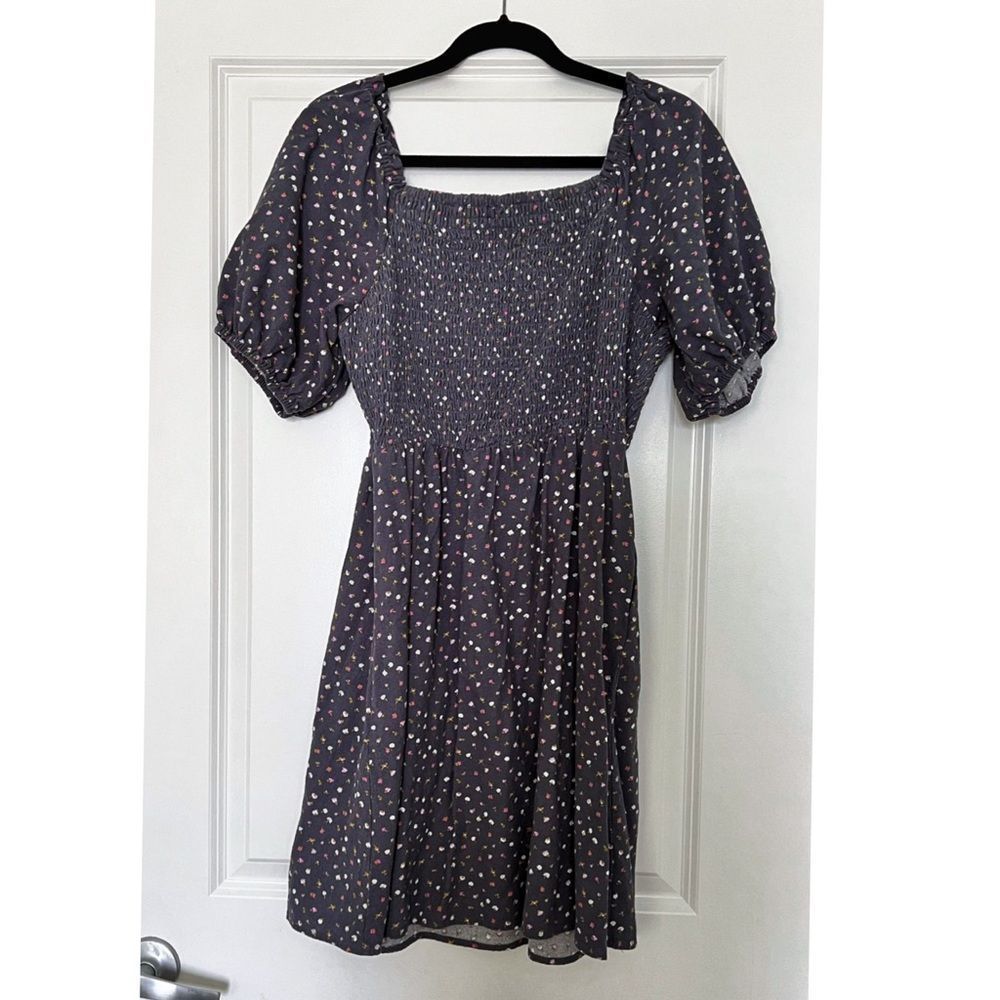 Universal Thread Women's Blue Floral Print Puff Sleeve Smocked Dress